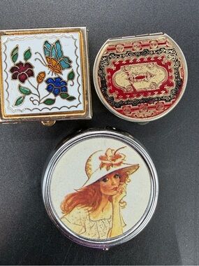 Vintage-Inspired Women’s Compact Mirror Set - Multi-Color